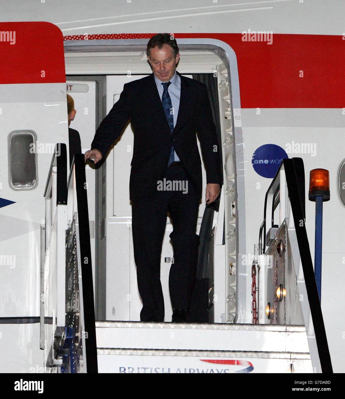 Tony Blair arrives back from Africa Stock Photo - Alamy