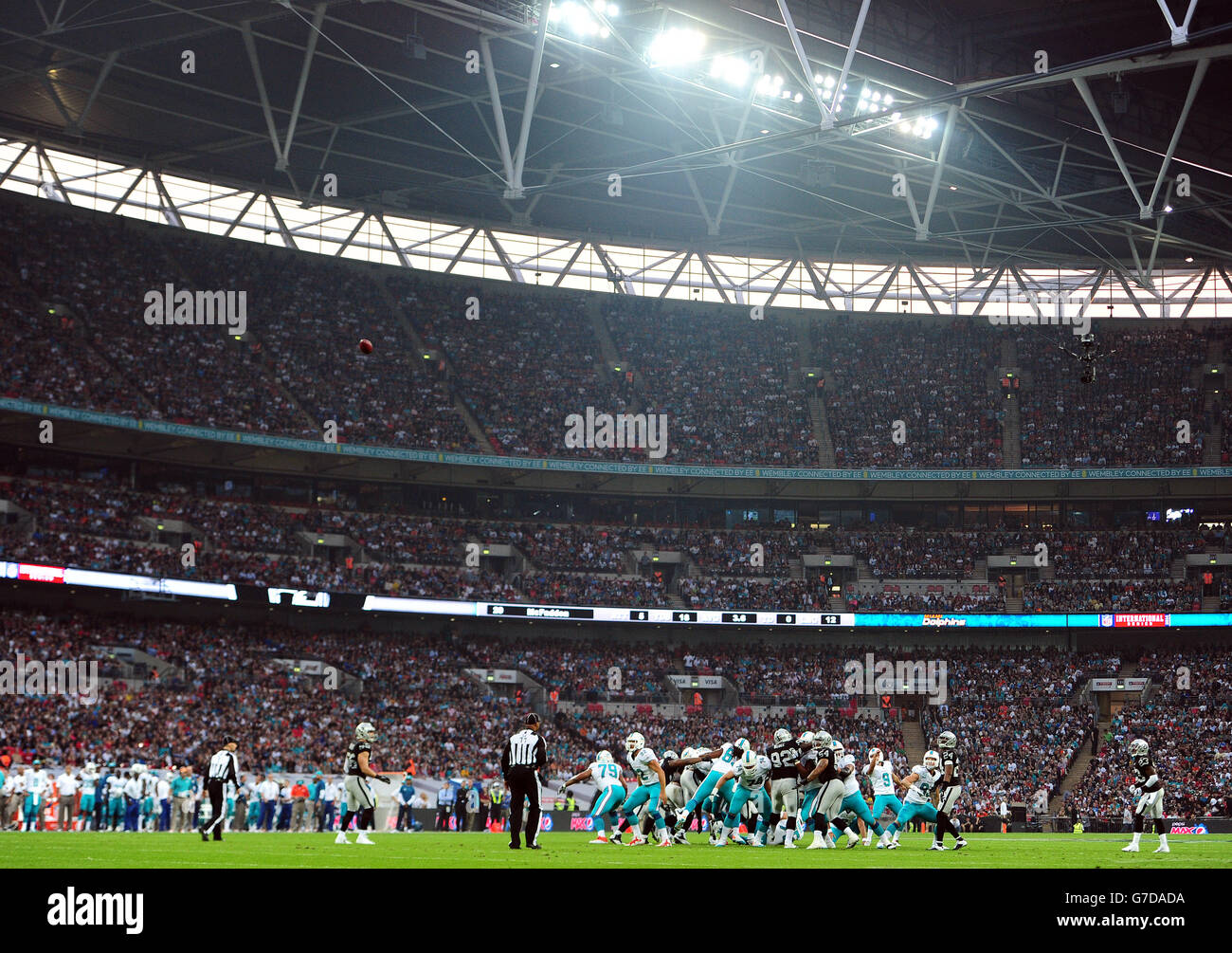 American Football - NFL International Series 2014 - Miami Dolphins v Oakland Raiders - Wembley Stadium Stock Photo