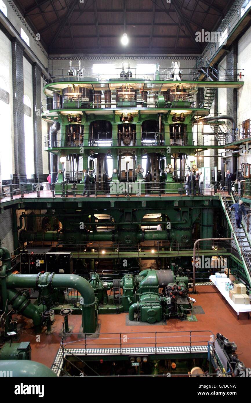 The World s Largest Steam Engine Stock Photo Alamy