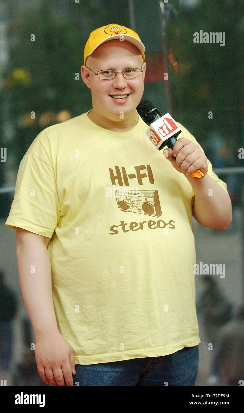 Comedian Matt Lucas from the BBC comedy show Little Britain, during his guest appearance on MTV's TRL - Total Request Live - show at their new studios in Leicester Square, central London. Stock Photo