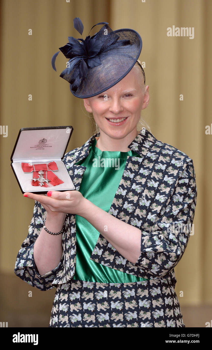 Paralympic gold medallist Kelly Gallagher after she was awarded an MBE for services to Sport for People with a Visual Impairment at an investiture ceremony at Buckingham Palace, London. Stock Photo