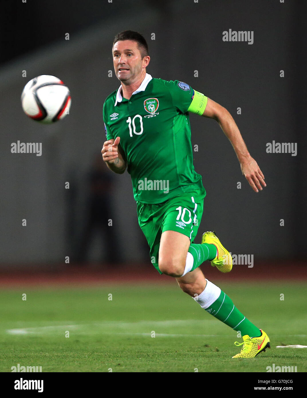 Robbie keane ireland 2016 hi-res stock photography and images - Alamy