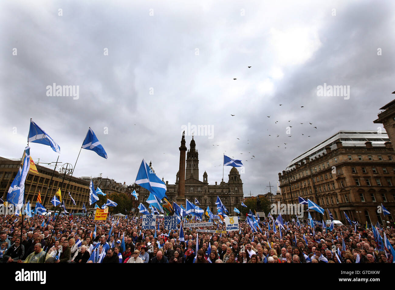 Momentum supporters hi-res stock photography and images - Alamy