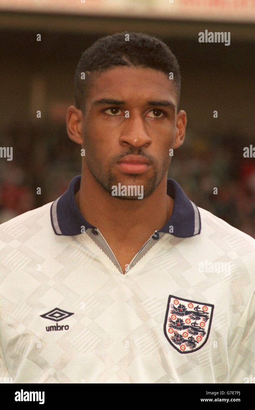 head shot; BRIAN DEANE, ENGLAND Z4 Stock Photo Alamy