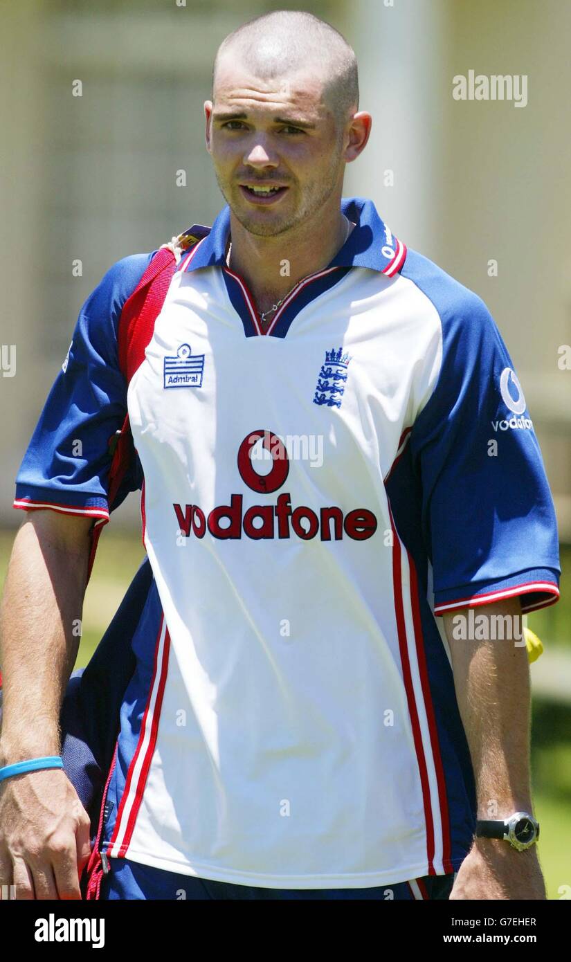England bowler James Anderson shows off his newly shaved head during England training at the Harare Sports Club before the second one-day international against Zimbabwe. Stock Photo