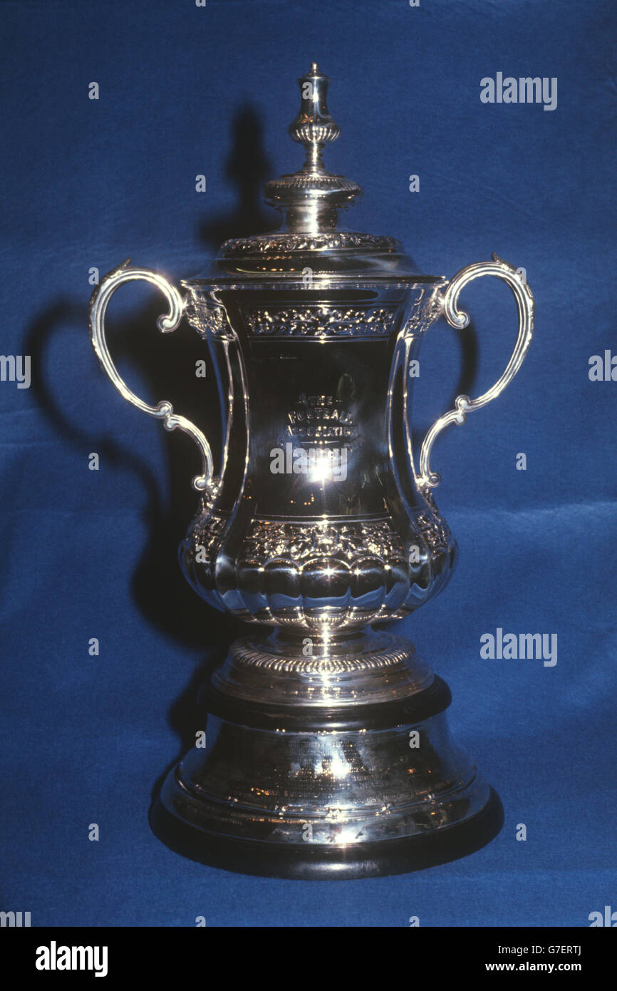 Soccer FA Cup Trophy 1977 Stock Photo Alamy