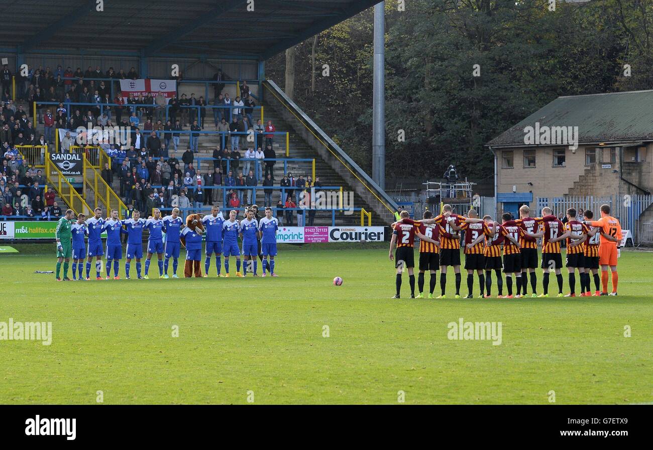 Soccer Fa Cup First Round Fc Halifax Town V Bradford City The Shay Stock Photo Alamy