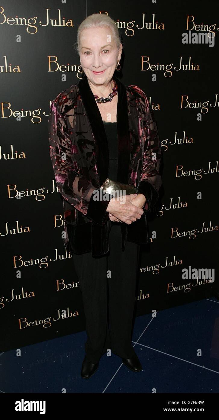 Actress Rosemary Harris arrives for the UK Gala Premiere of her latest film Being Julia at the Apollo West End in central London. The film, based on W. Somerset Maugham's 'Theatre' and directed by Istvan Szabo is hotly tipped for the Academy Awards. Stock Photo