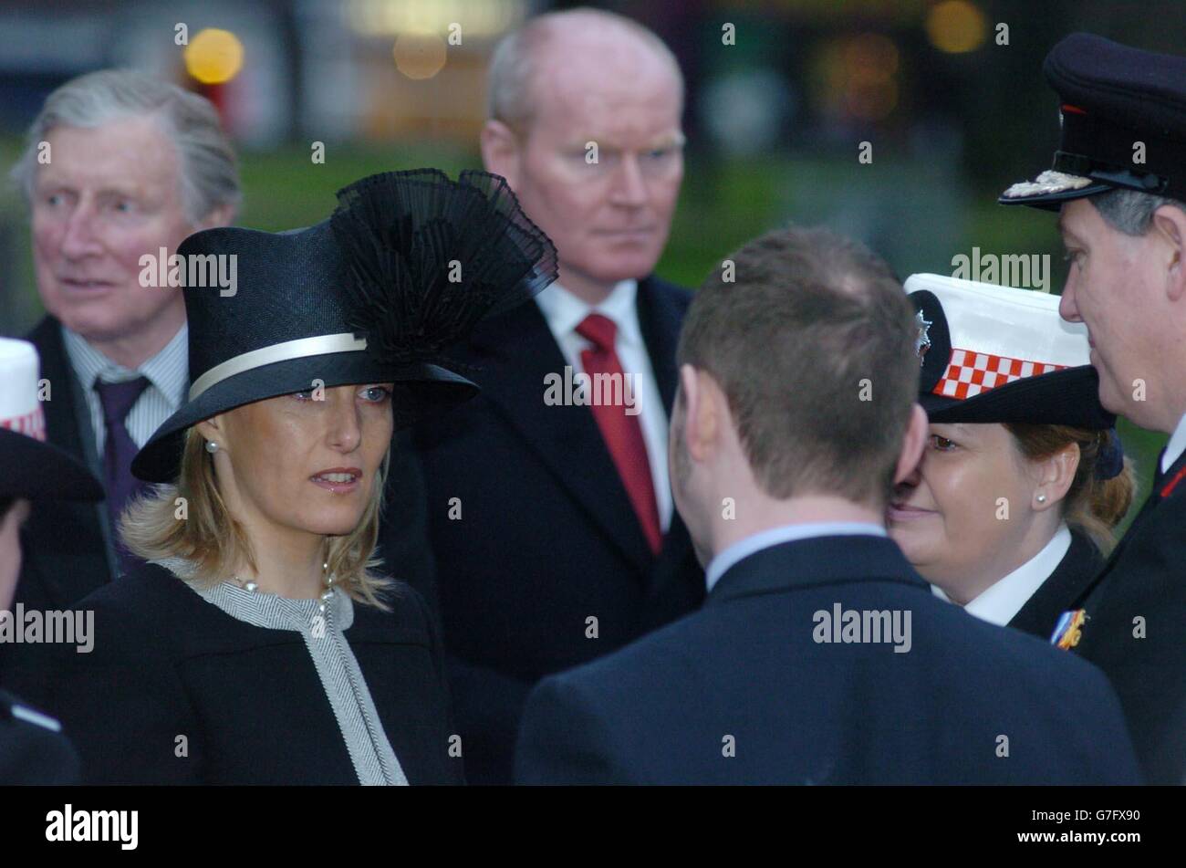 The Countess of Wessex talks to emergency services workers outside the Reading Minister of St Mary-The-Virgin in Reading following a Service of Remembrance and Prayer for all those involved in the Ufton Nervet train crash. Stock Photo