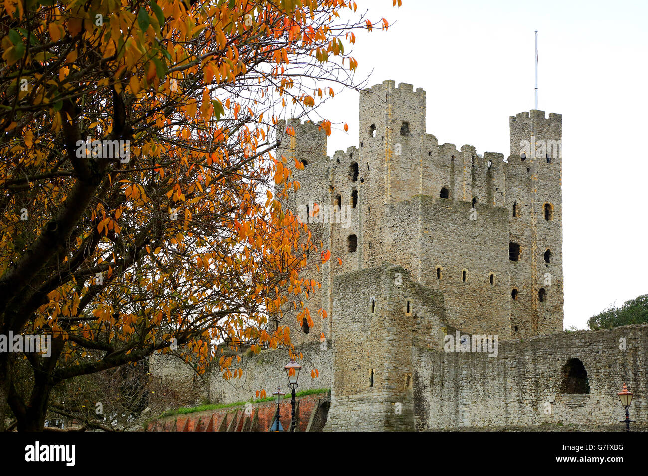 A view castle in rochester hi-res stock photography and images - Alamy