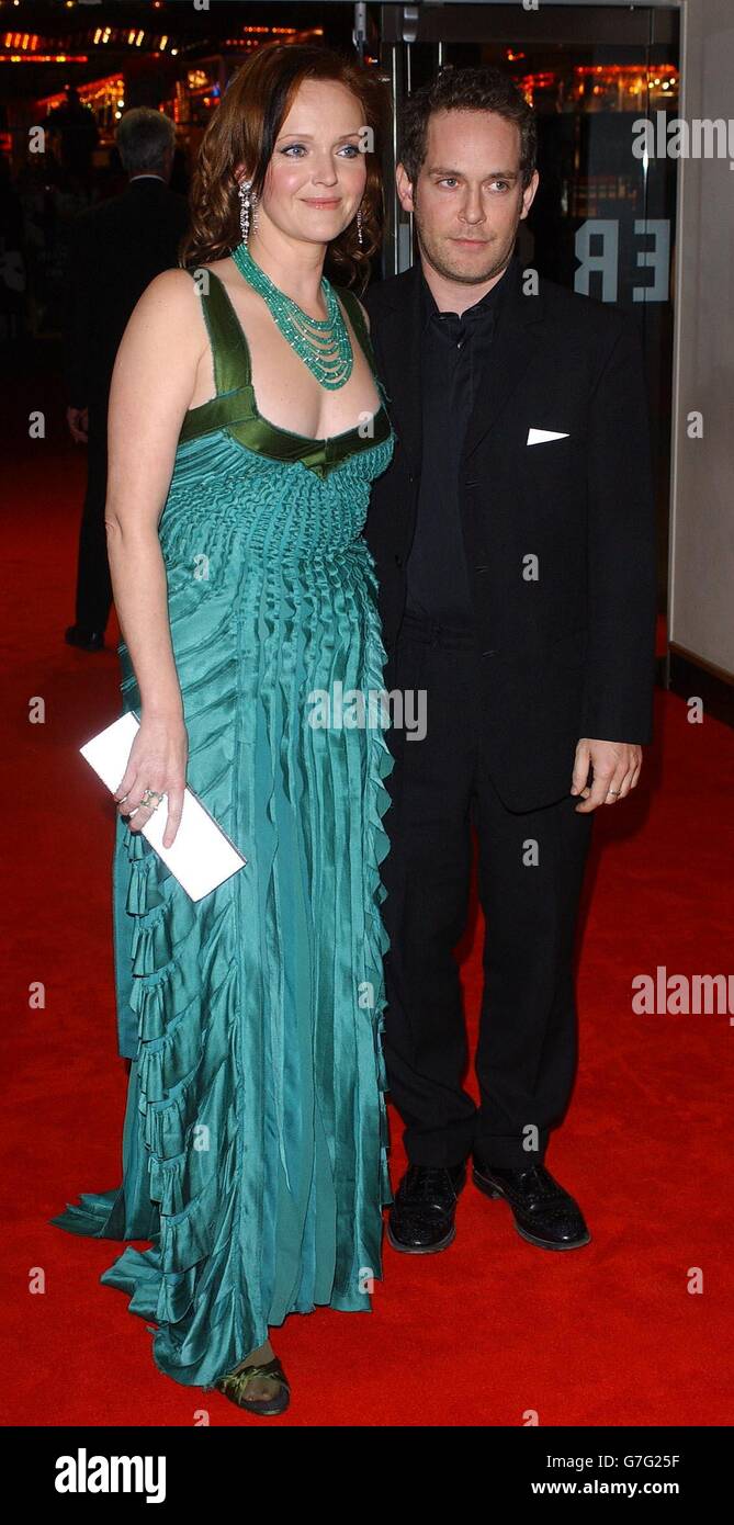 Miranda Richardson The Phantom Of The Opera Premiere Stock Photo Alamy