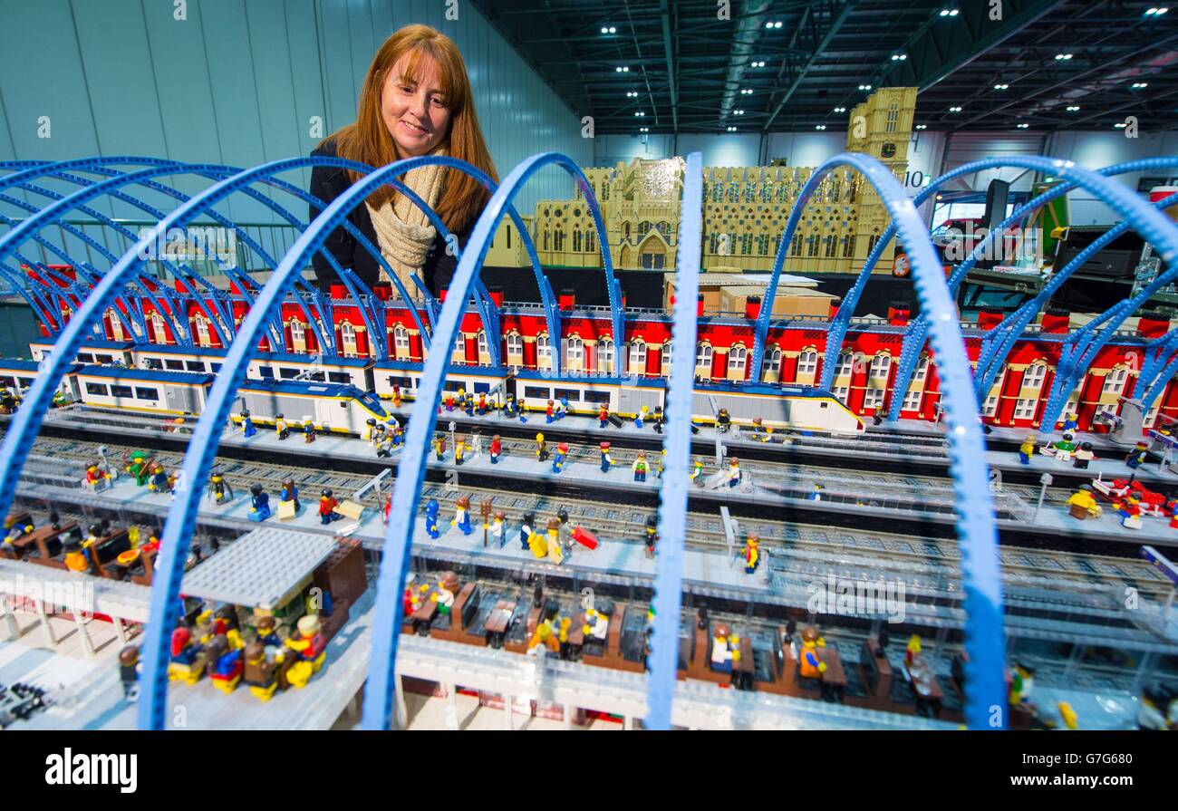 st pancras lego