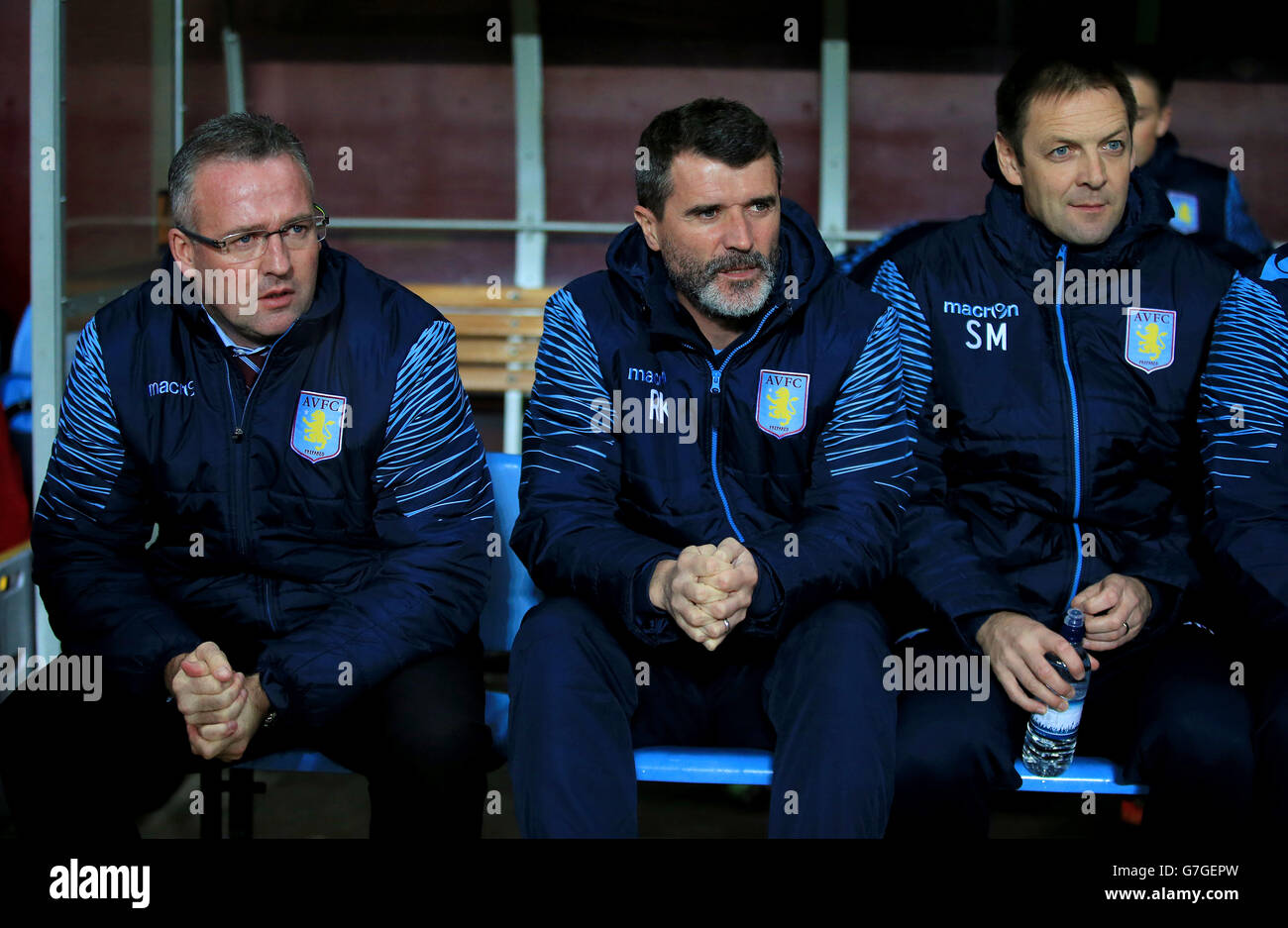 Aston Villa manager Paul Lambert (left), assistant manager Roy Keane and first team coach Scott Marshall during the Barclays Premier League match at Villa Park, Birmingham. PRESS ASSOCIATION Photo. Picture date: Monday November 24, 2014. See PA story SOCCER Villa. Photo credit should read Nick Potts/PA Wire. Maximum 45 images during a match. No video emulation or promotion as 'live'. No use in games, competitions, merchandise, betting or single club/player services. No use with unofficial audio, video, data, fixtures or club/league logos. Stock Photo