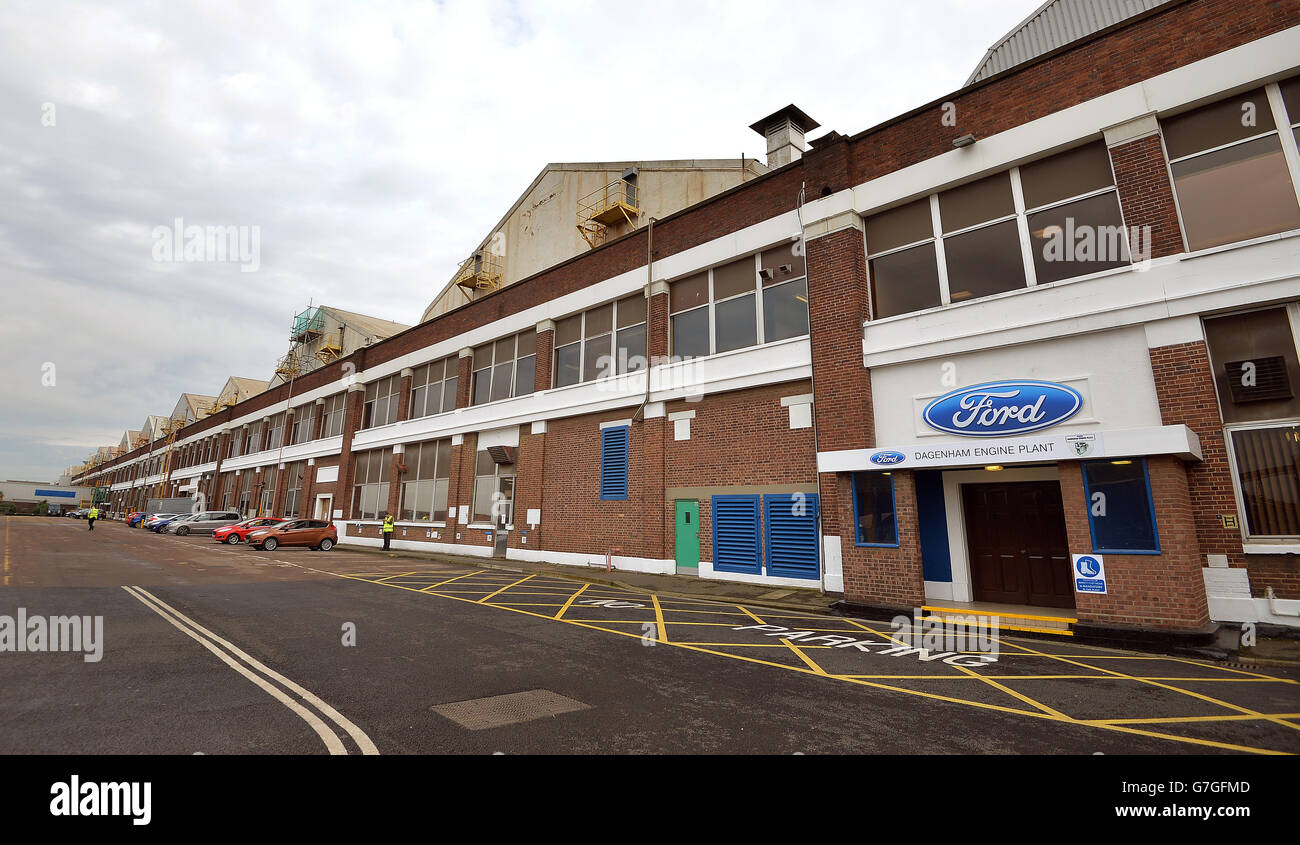 Ford Dagenham plant Stock Photo Alamy