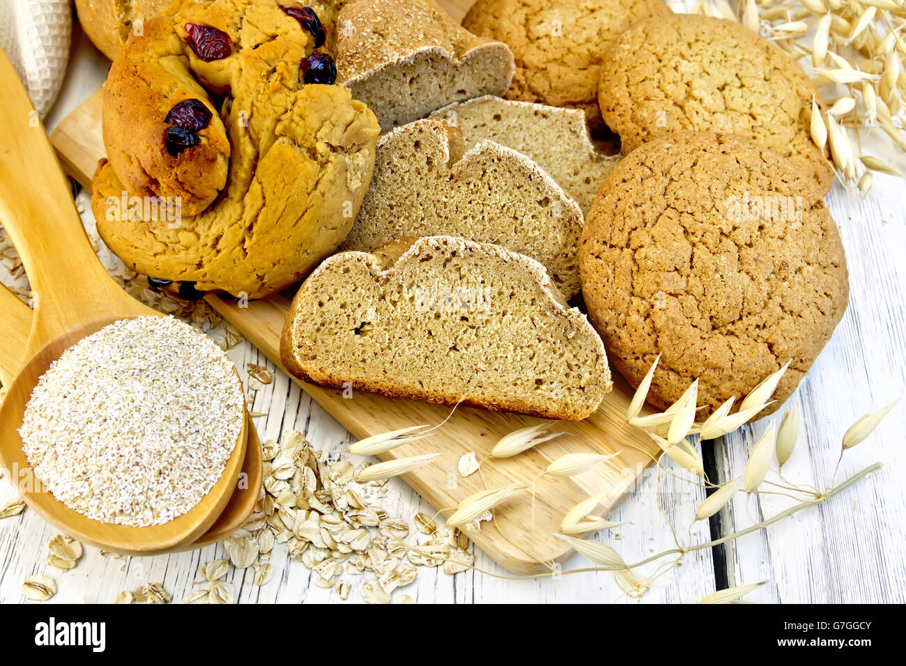 Oat bran biscuits hires stock photography and images Alamy