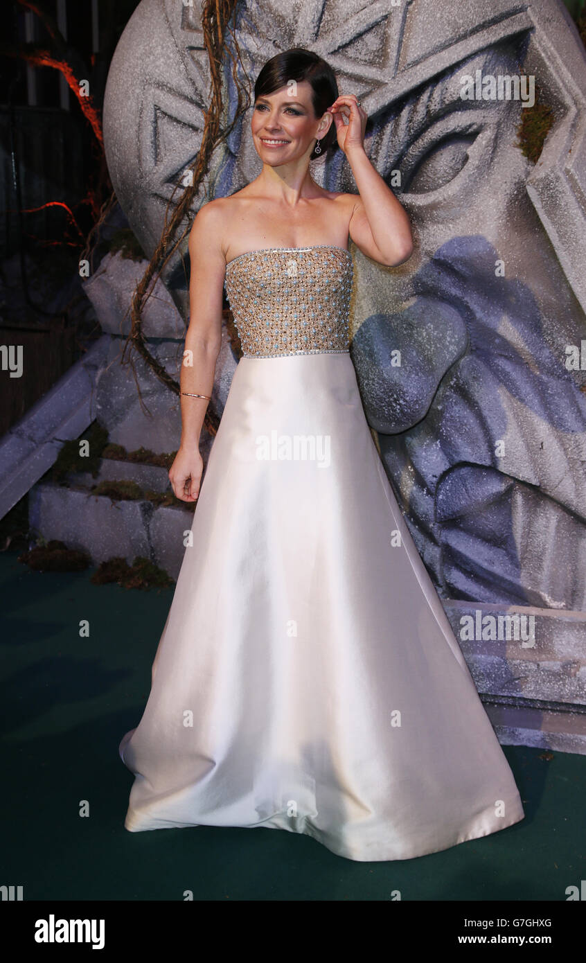 evangeline lilly green dress Evangeline Lilly editorial stock photo. Image of january