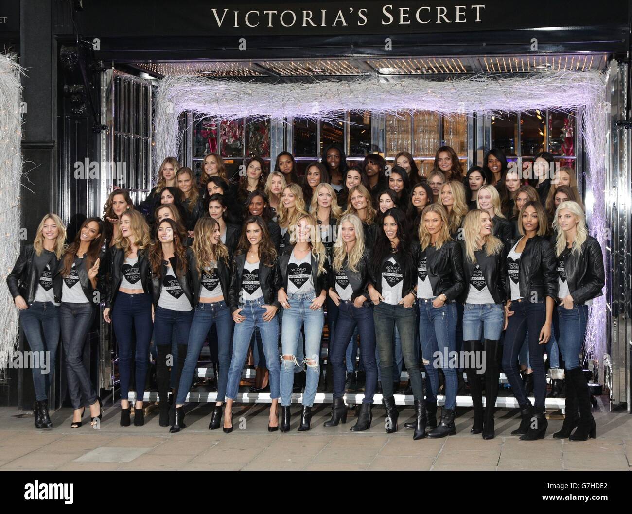 Victoria secrets models hi-res stock photography and images - Alamy