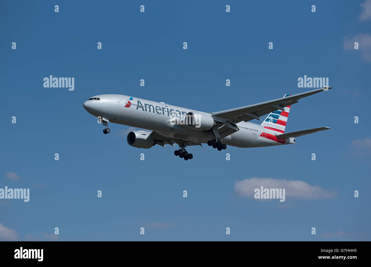 American airlines 777 200er hi res stock photography and images Alamy
