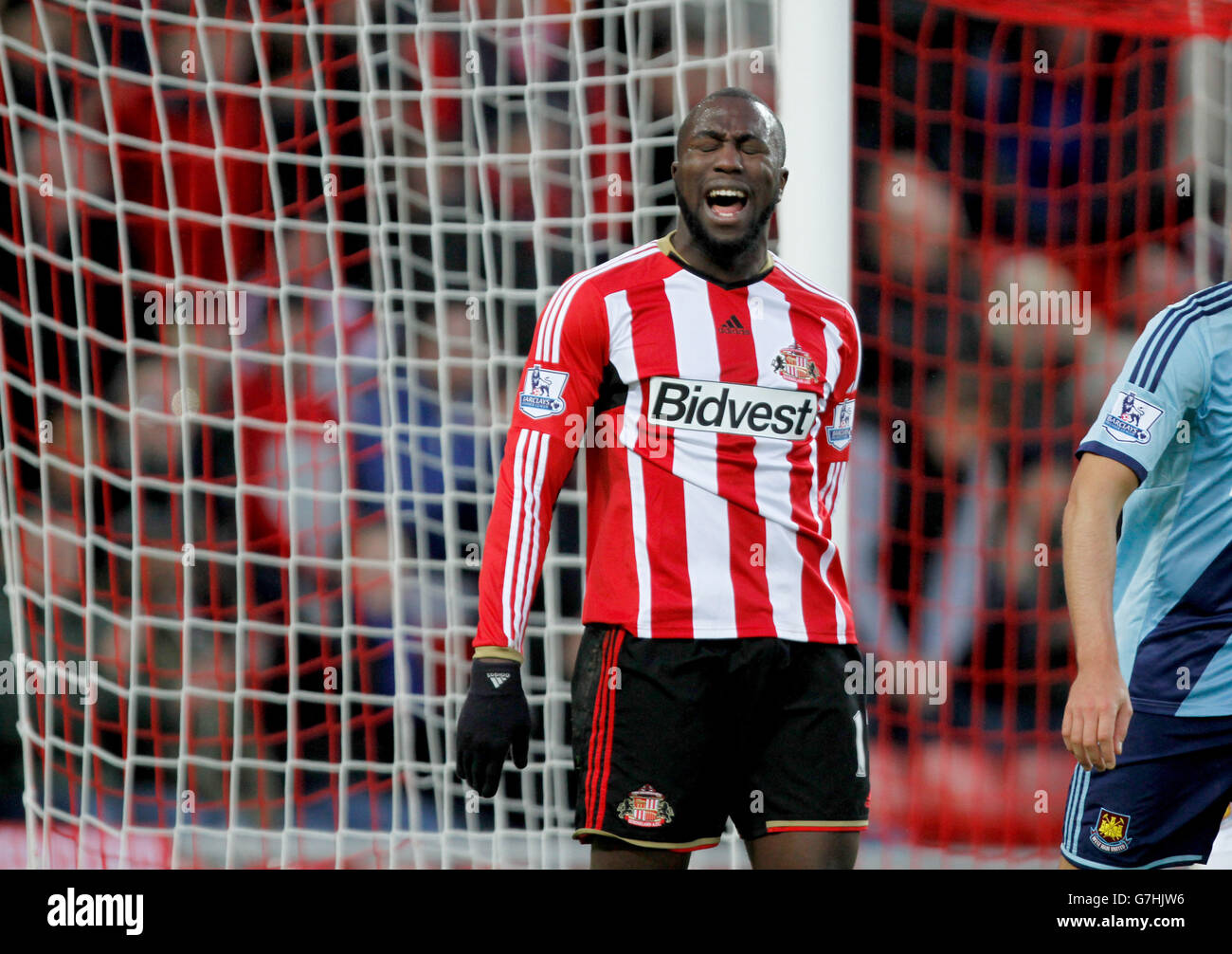 Sunderland's Jozy Altidore reacts after missing a chance during the Barclays Premier League match at the Stadium of Light, Sunderland. PRESS ASSOCIATION Photo. Picture date: Saturday December 13, 2014. See PA story SOCCER Sunderland. Photo credit should read Richard Sellers/PA Wire. Maximum 45 images during a match. No video emulation or promotion as 'live'. No use in games, competitions, merchandise, betting or single club/player services. No use with unofficial audio, video, data, fixtures or club/league logos. Stock Photo
