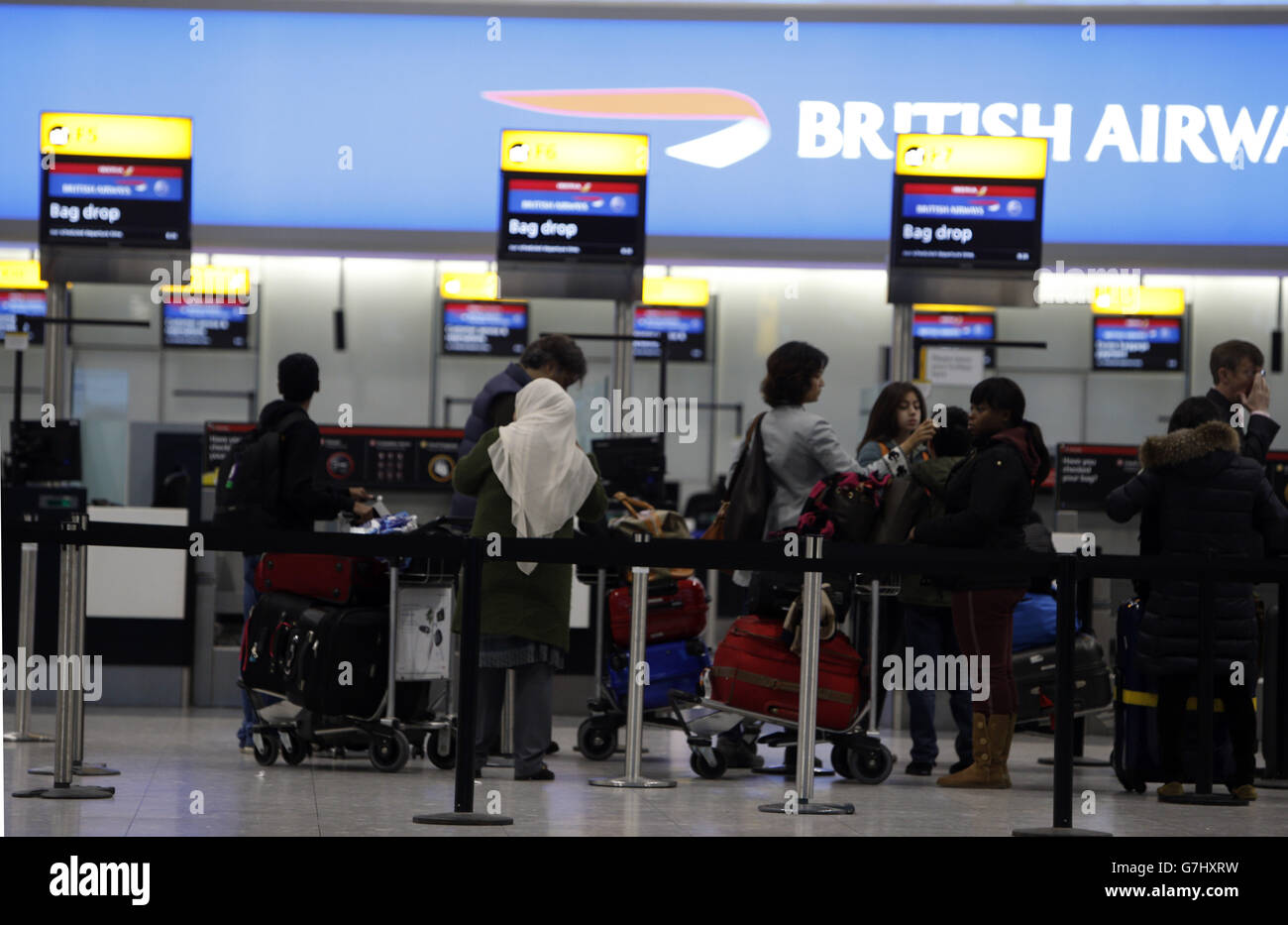 Airport drop off bags hires stock photography and images Alamy