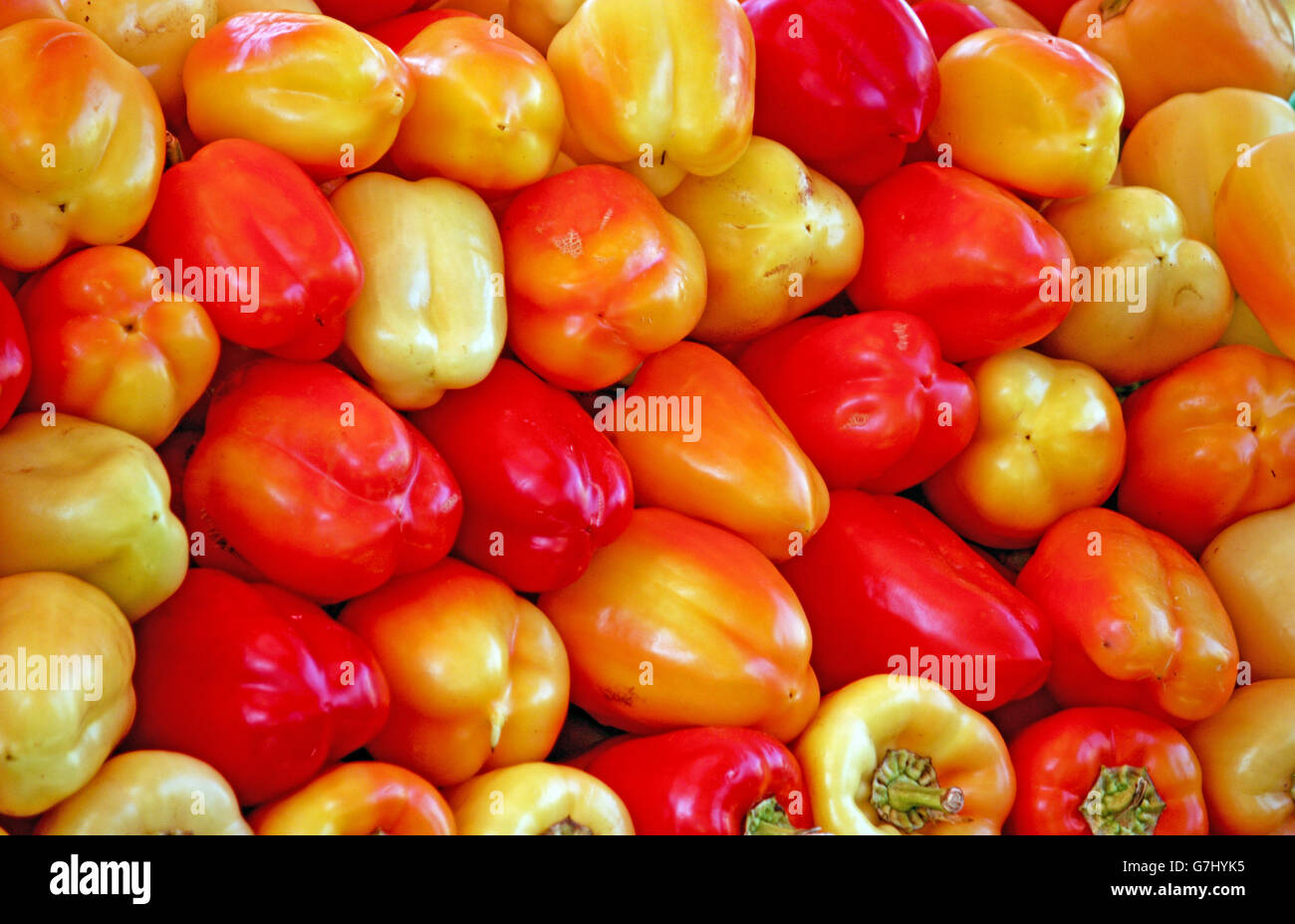 Peppers lots hi-res stock photography and images - Alamy
