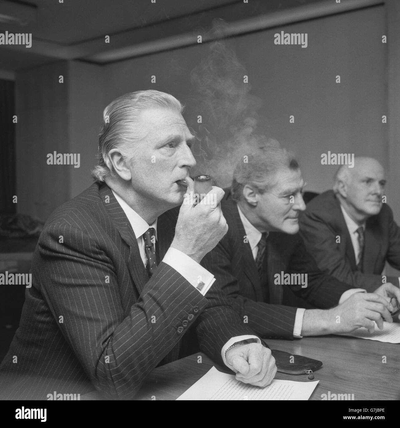 John Freeman, former British Ambassador to the United States, (l) at a