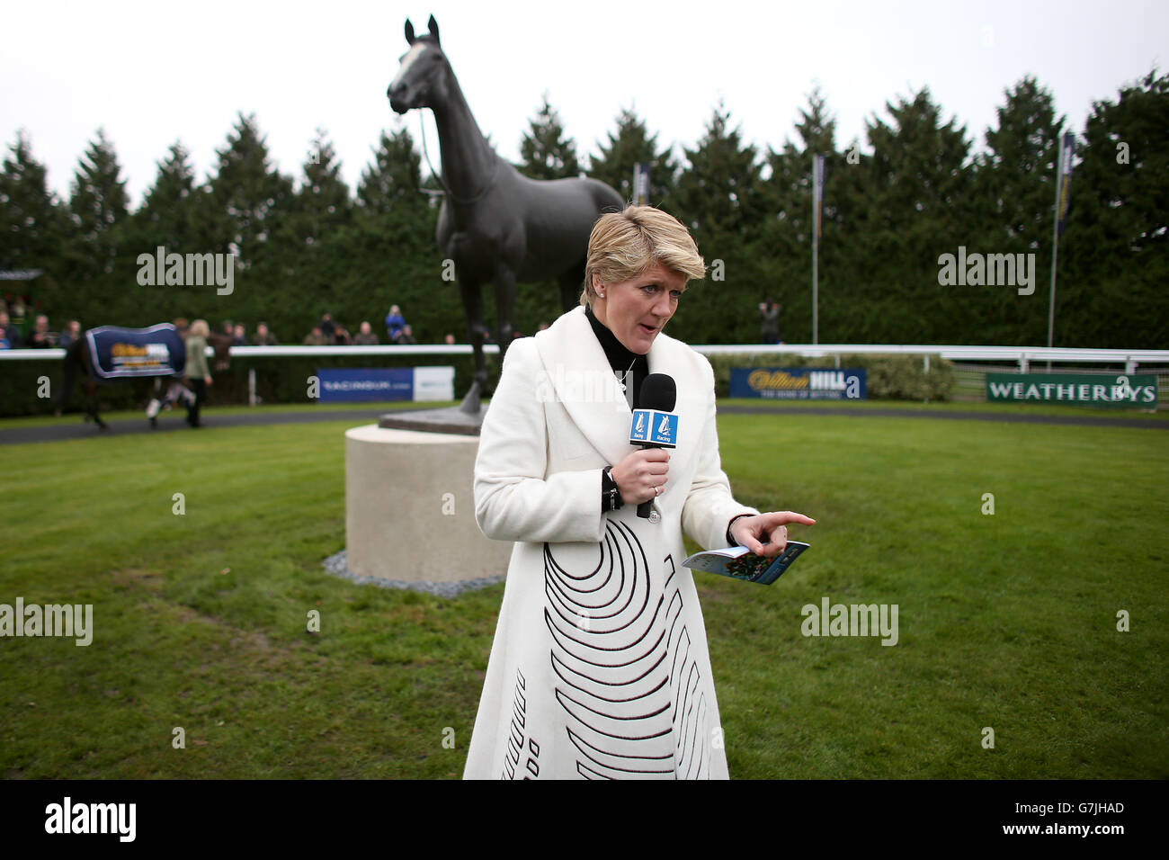 Clare balding horse hires stock photography and images Alamy