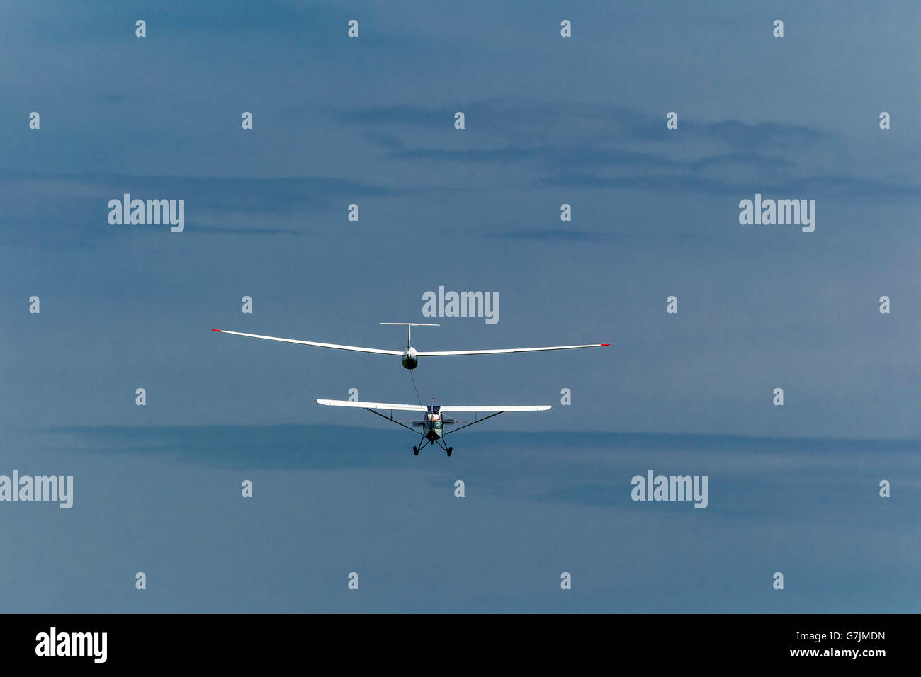 Aerial view, gliding, glider towing, aircraft towing, Aeronca Champion 7GCB D ECVY, towing