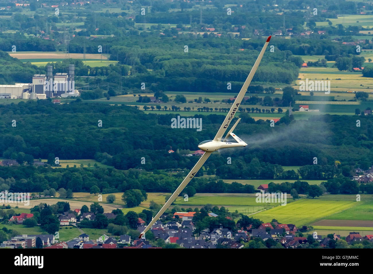 Aerial view, gliding, performance single seater glider DG 300 operates