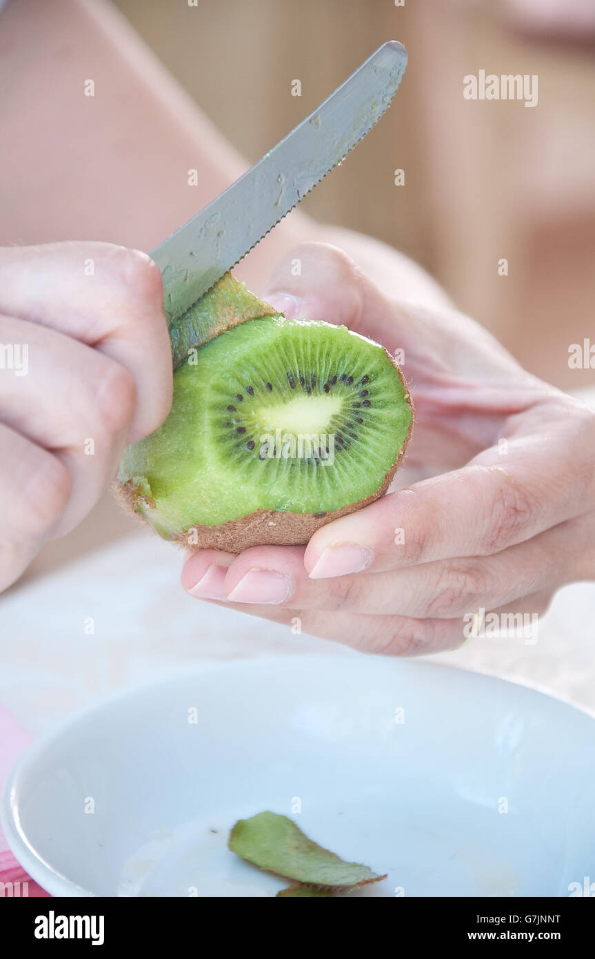 Peeling potato knife hi-res stock photography and images - Alamy