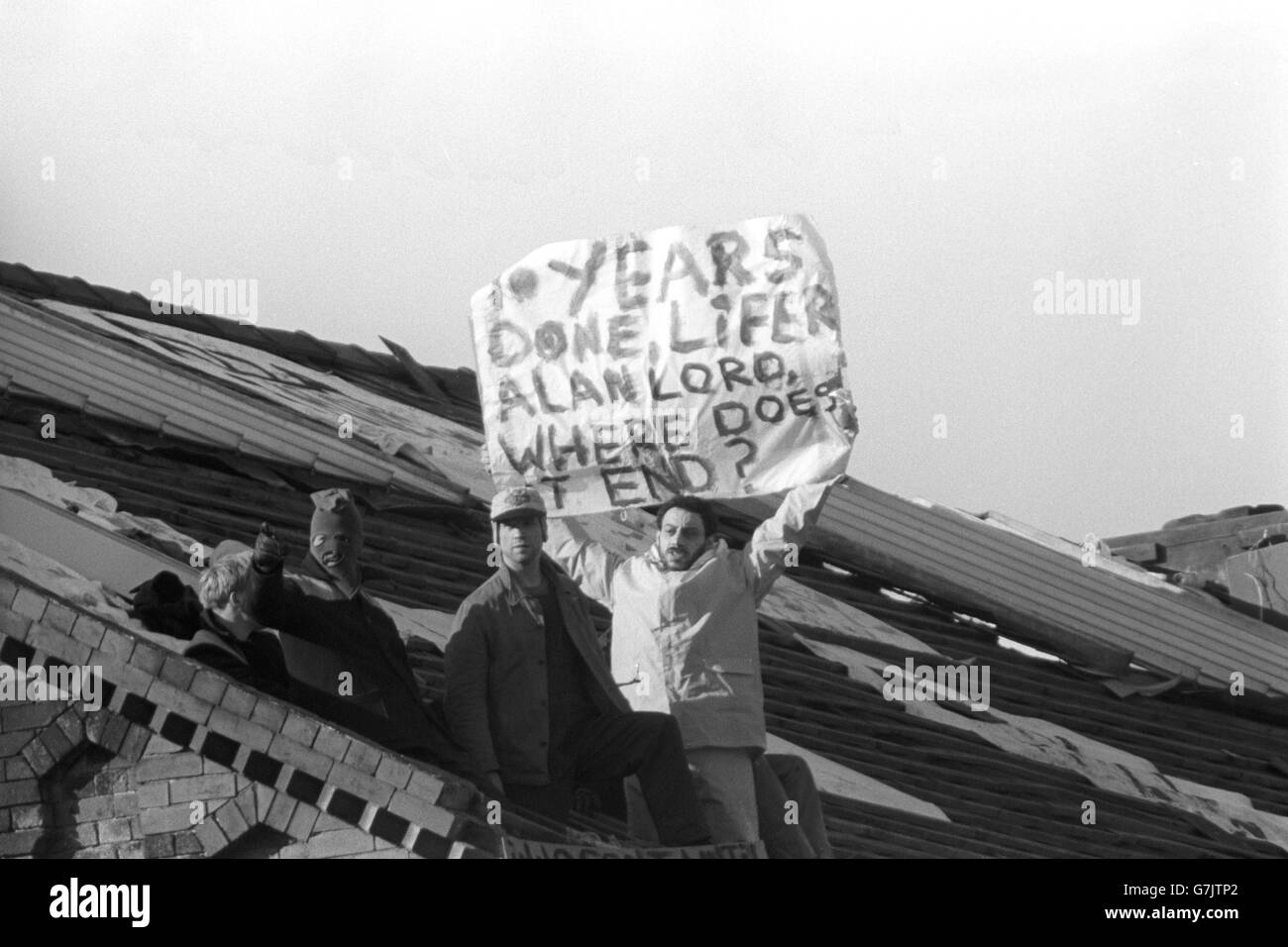 Strangeways prisoners continue their rooftop vigil in Manchester. Stock Photo