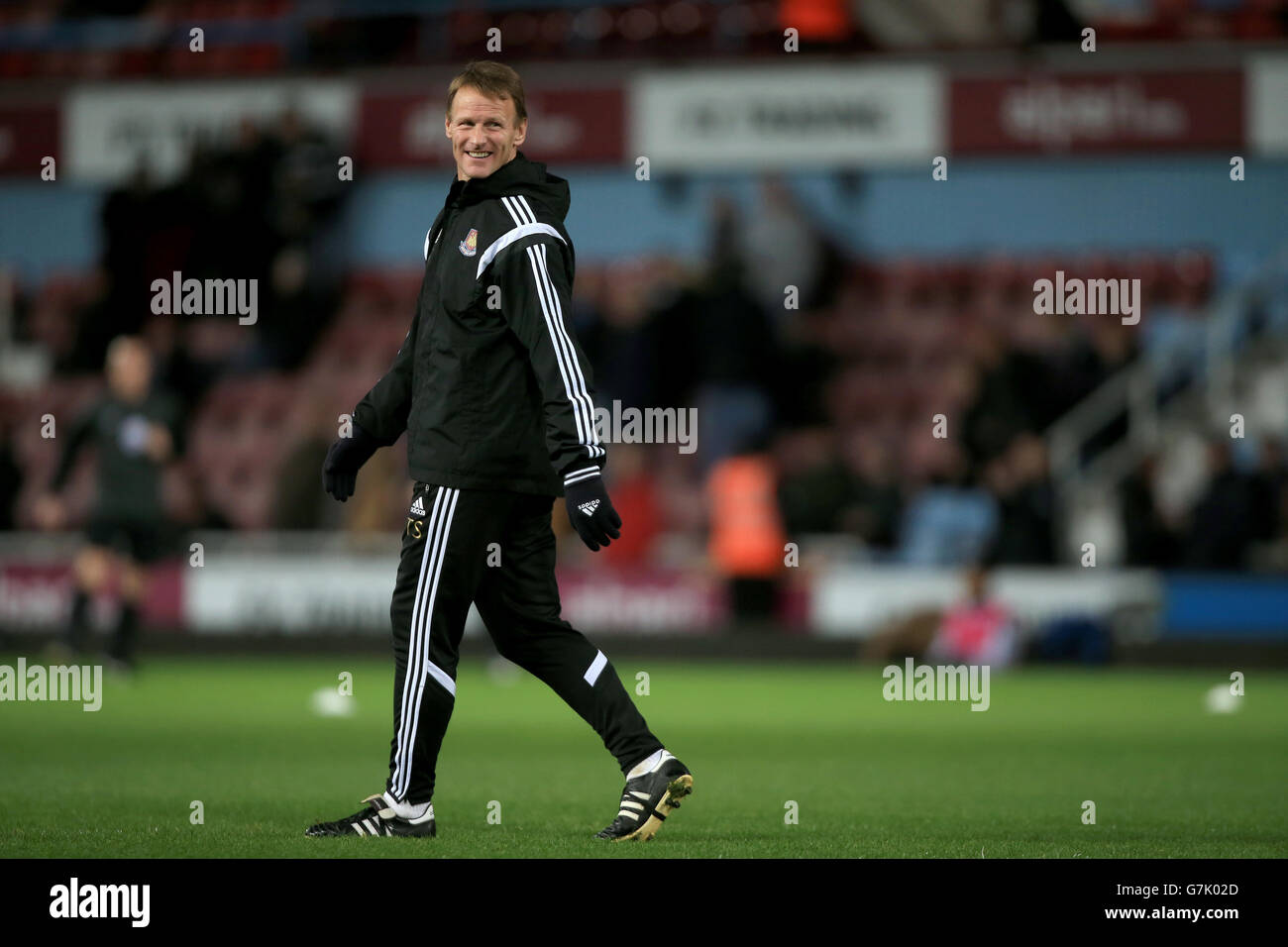 Soccer - FA Cup - Third Round - Replay - West Ham United v Everton - Upton Park. Teddy Sheringham, West Ham United attacking coach Stock Photo