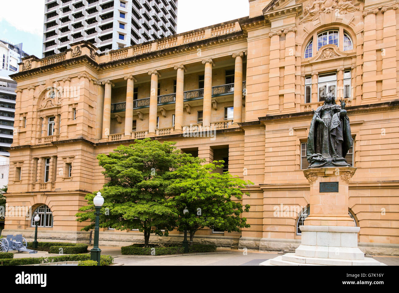 Queen Victoria Statue in Queens Park, Brisbane Stock Photo Alamy
