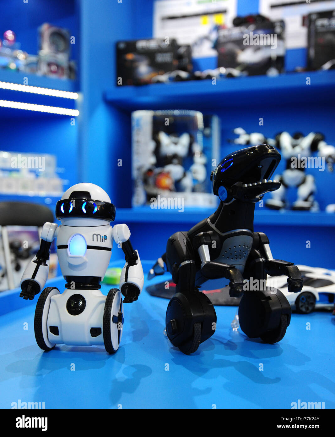 A mip left and miposaur hand gesture controlled robots on display hi res stock photography and images Alamy
