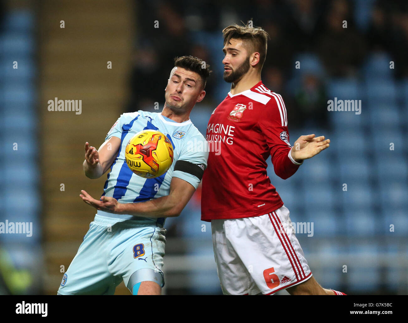 Soccer - Sky Bet League One - Coventry City v Swindon Town - Ricoh Arena Stock Photo