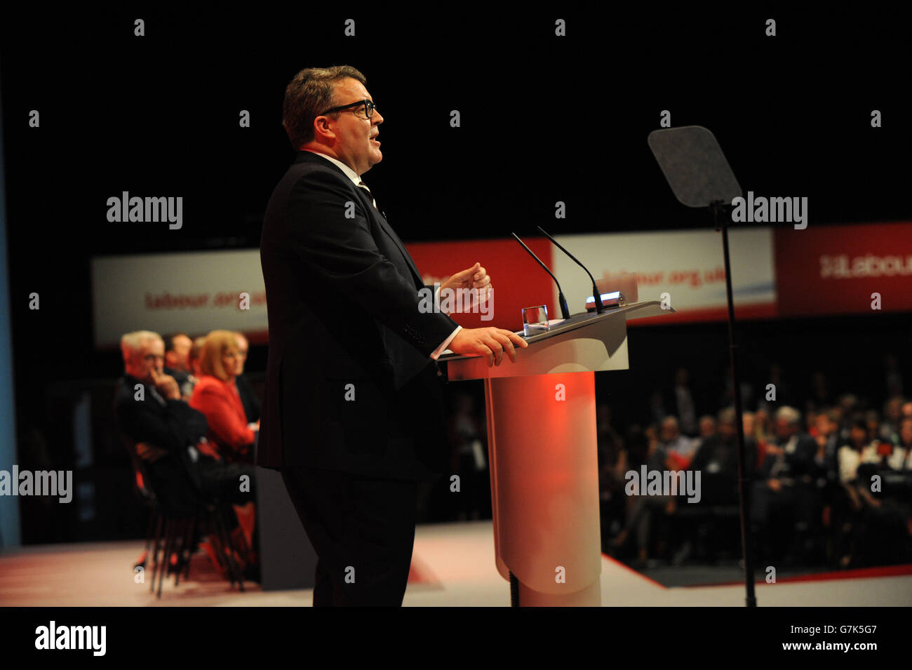 Tom Watson MP, deputy leader of the labour party delivers the conference closing speech. Labour Party Annual Conference 2015 Stock Photo