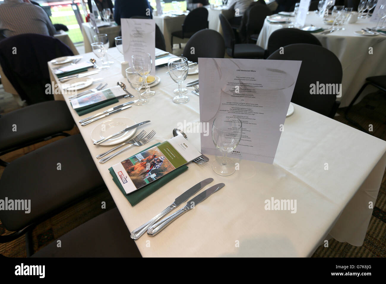 Horse Racing - Betfred Classic Chase Day - Warwick Racecourse. Hospitality laid out ready for guests on Betfred Classic Chase Day Stock Photo