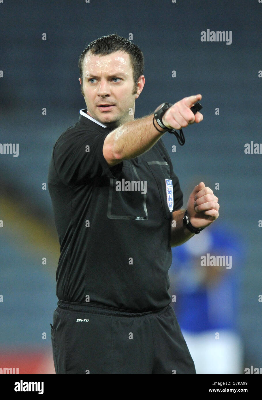 Soccer - FA Youth Cup - Fourth Round - Leicester City v Chesterfield - King Power Stadium. Referee Robert Massey-Ellis Stock Photo