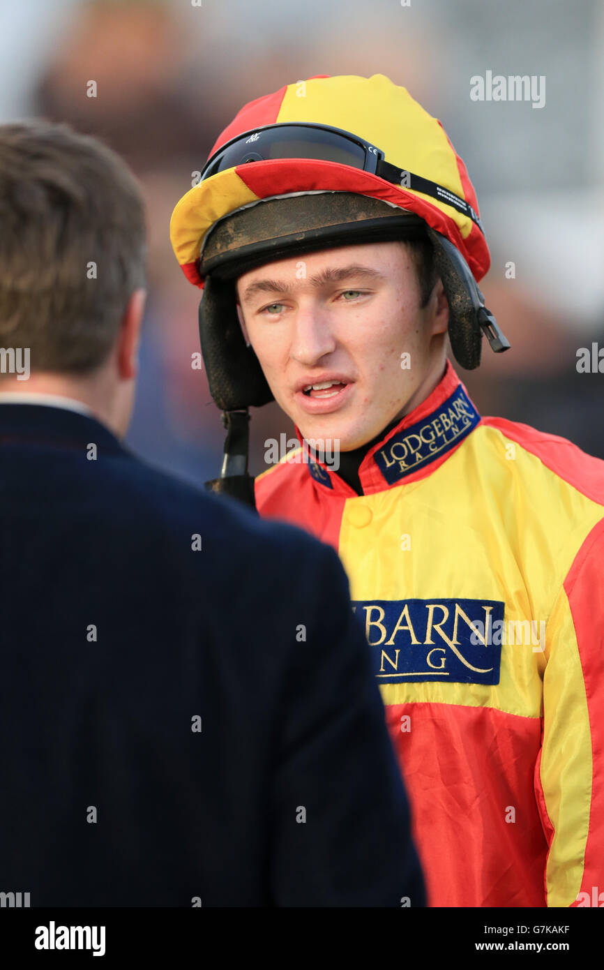 Horse racing doncaster racecourse hires stock photography and images