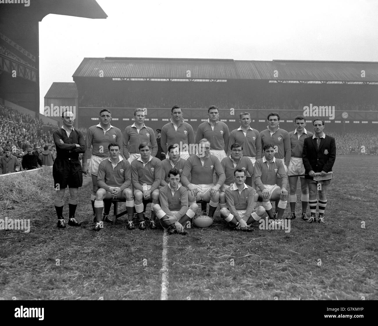The welsh rugby union squad Black and White Stock Photos & Images Alamy