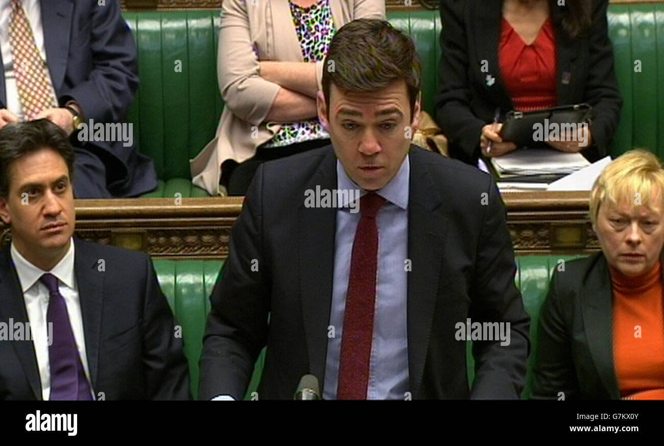 Shadow health secretary Andy Burnham asks an urgent question to Heath Secretary Jeremy Hunt after the NHS in England issued new guidelines to hospitals about when they can declare a 'major incident'. Stock Photo