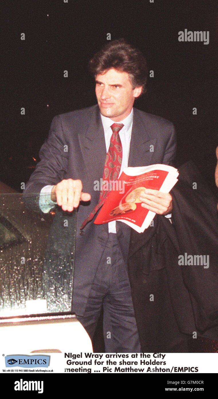 Carling Premiership - Nottingham Forest share holders meeting. NIgel Wray arrives at the City Ground for the share Holders meeting Stock Photo