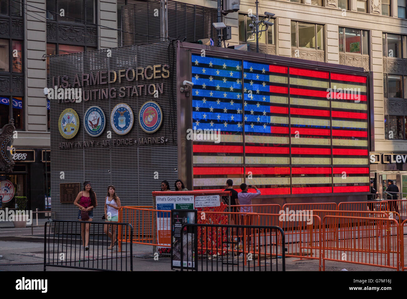 US Armed Forces Recruiting Station Stock Photo