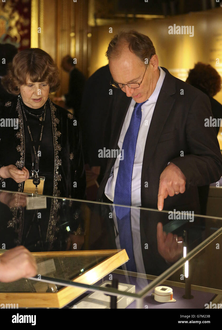 Elizabeth hallam smith with sir tim berners lee hires stock