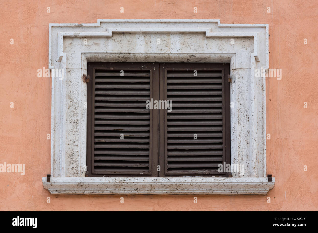 Window of an old building Stock Photo - Alamy