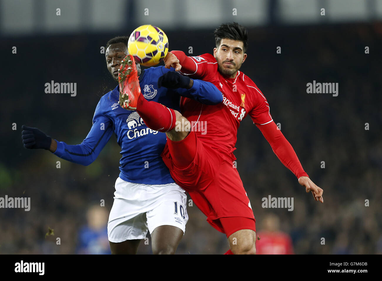 Everton S Romelu Lukaku Left And Liverpool S Emre Can Right Battle For The Ball Stock Photo Alamy