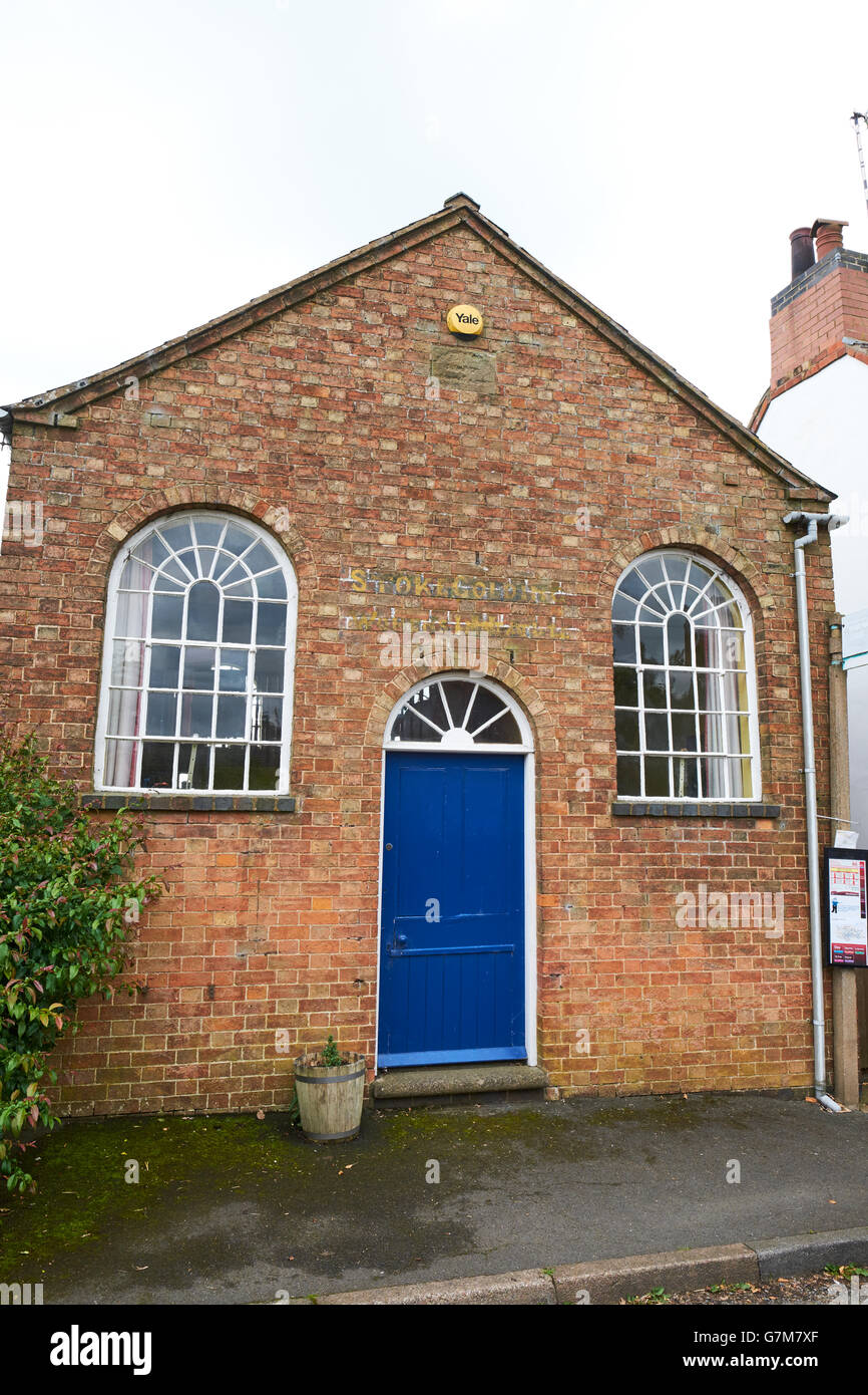 Privately owned station hires stock photography and images Alamy