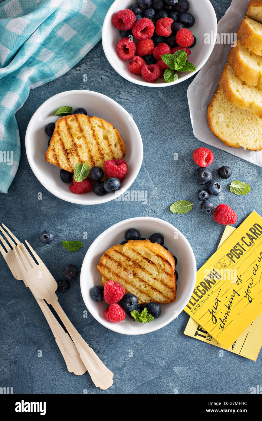 Grilled pound cake with fresh berries Stock Photo
