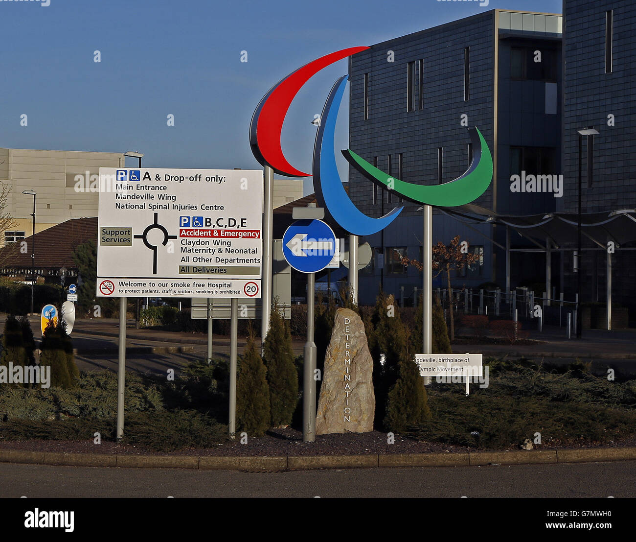 Stoke mandeville hospital at aylesbury hires stock photography and