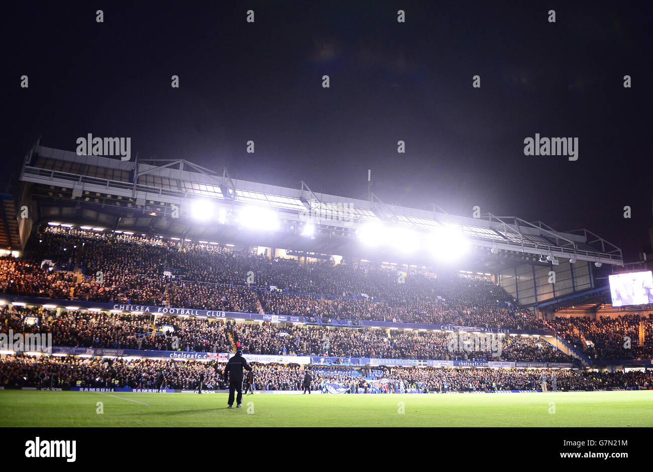 Stamford bridge chelsea hi-res stock photography and images - Alamy